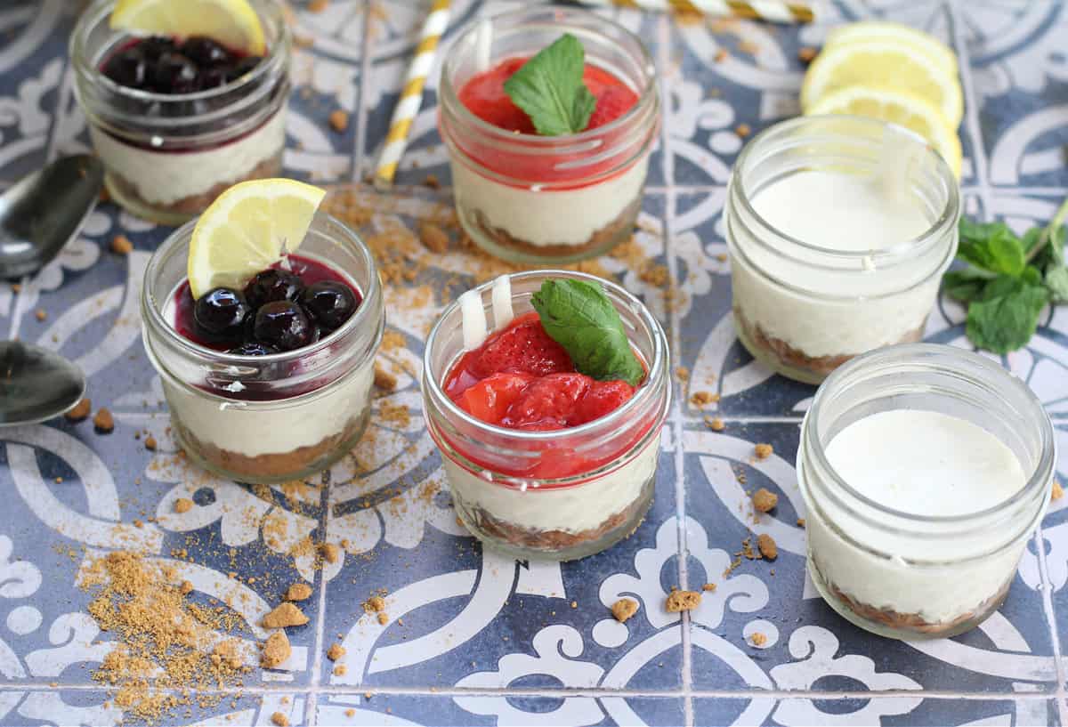 Healthy No Bake Mini Cheesecakes