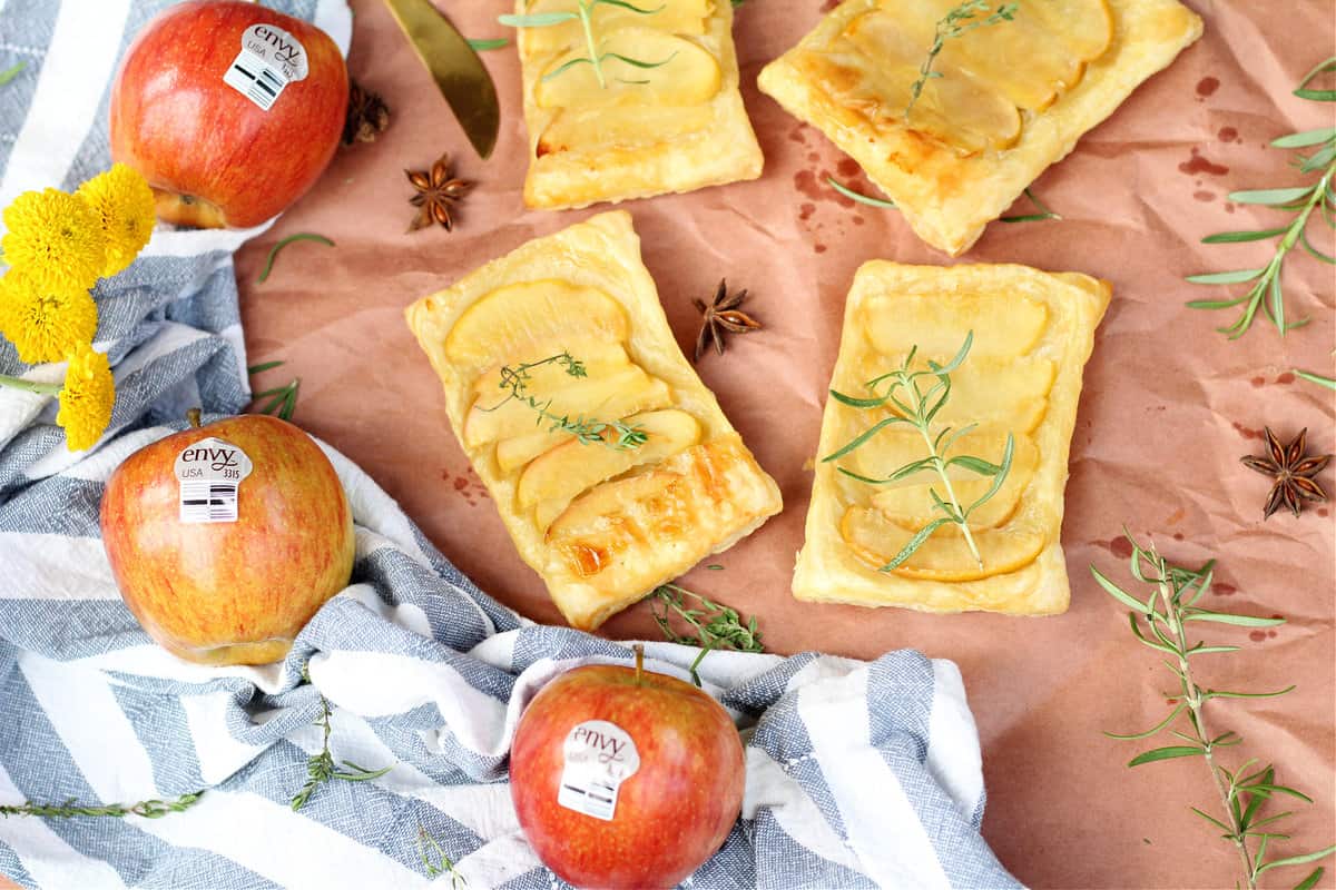 Easy Apple Tarts