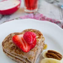 Flourless Berry Banana Pancakes
